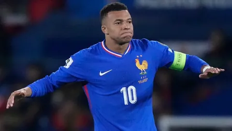 大乐透期号专家推荐：主场优势能否逆转降级危机